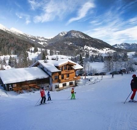 Natursport Heutal Appartements Ski-In & Ski-Out Unken Esterno foto