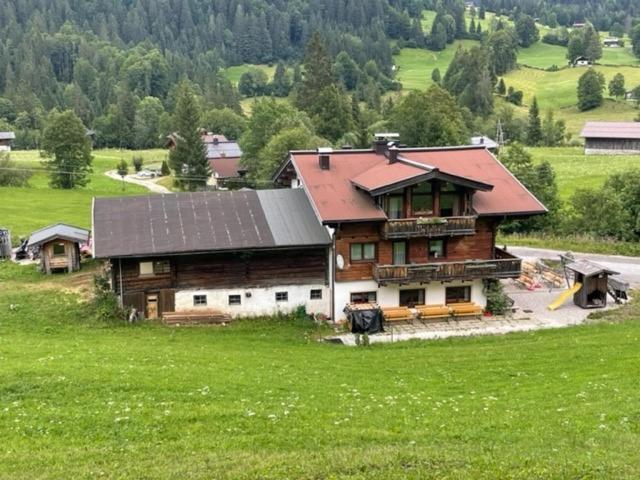 Natursport Heutal Appartements Ski-In & Ski-Out Unken Esterno foto