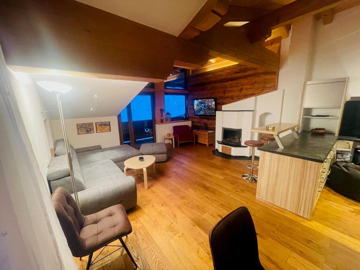 Natursport Heutal Appartements Ski-In & Ski-Out Unken Esterno foto